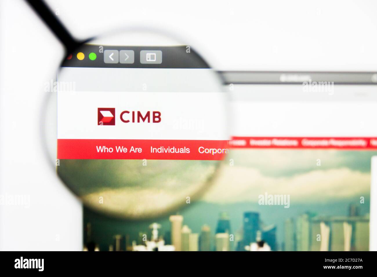Los Angeles, Californie, Etats-Unis - 5 avril 2019 : éditorial illustratif de la page d'accueil du site Web de CIMB Group Holdings. Logo CIMB Group Holdings visible sur Banque D'Images