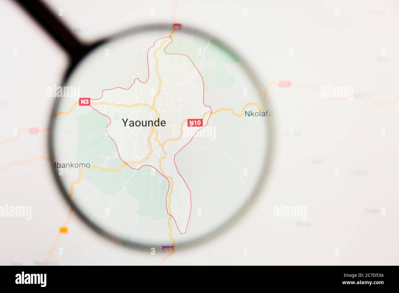 Yaoundé, Cameroun ville visualisation concept illustratif sur écran par loupe Banque D'Images