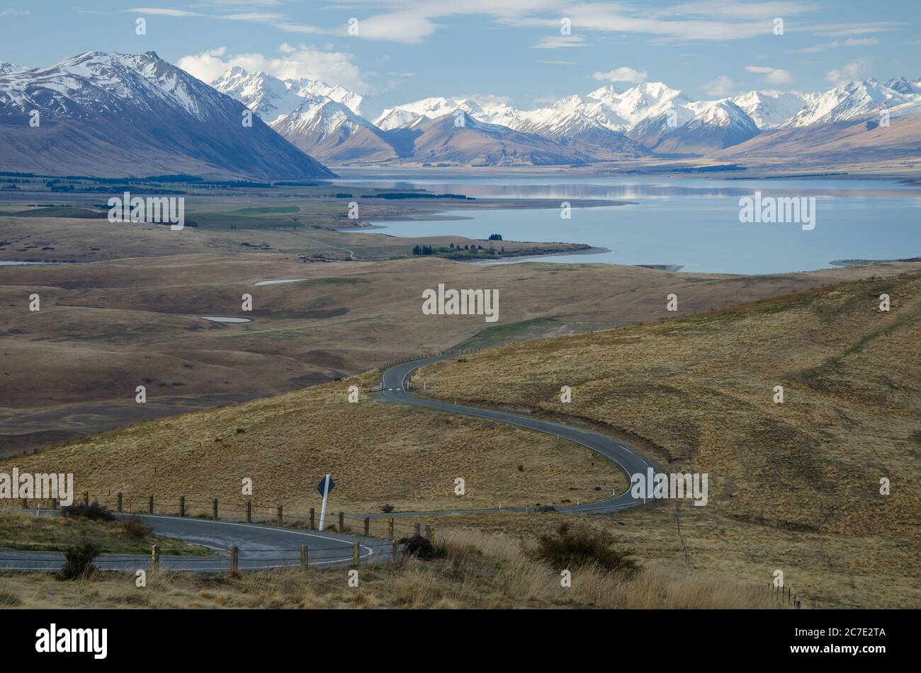 Vue sur le lac tekapo depuis l'observatoire du mont John, île du Sud, Nouvelle-Zélande Banque D'Images