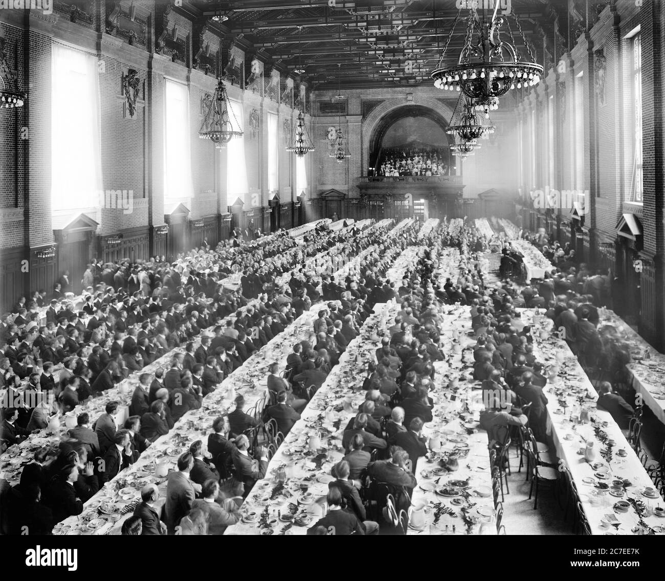 Banquet dans le Hall des anciens, Université de Yale, New Haven, Connecticut, États-Unis, Detroit Publishing Company, 1901 Banque D'Images
