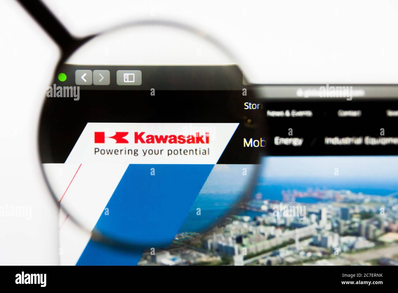 Los Angeles, Californie, Etats-Unis - 13 mars 2019 : illustratif Editorial, page d'accueil du site Web Kawasaki Heavy Industries. Logo Kawasaki Heavy Industries Banque D'Images