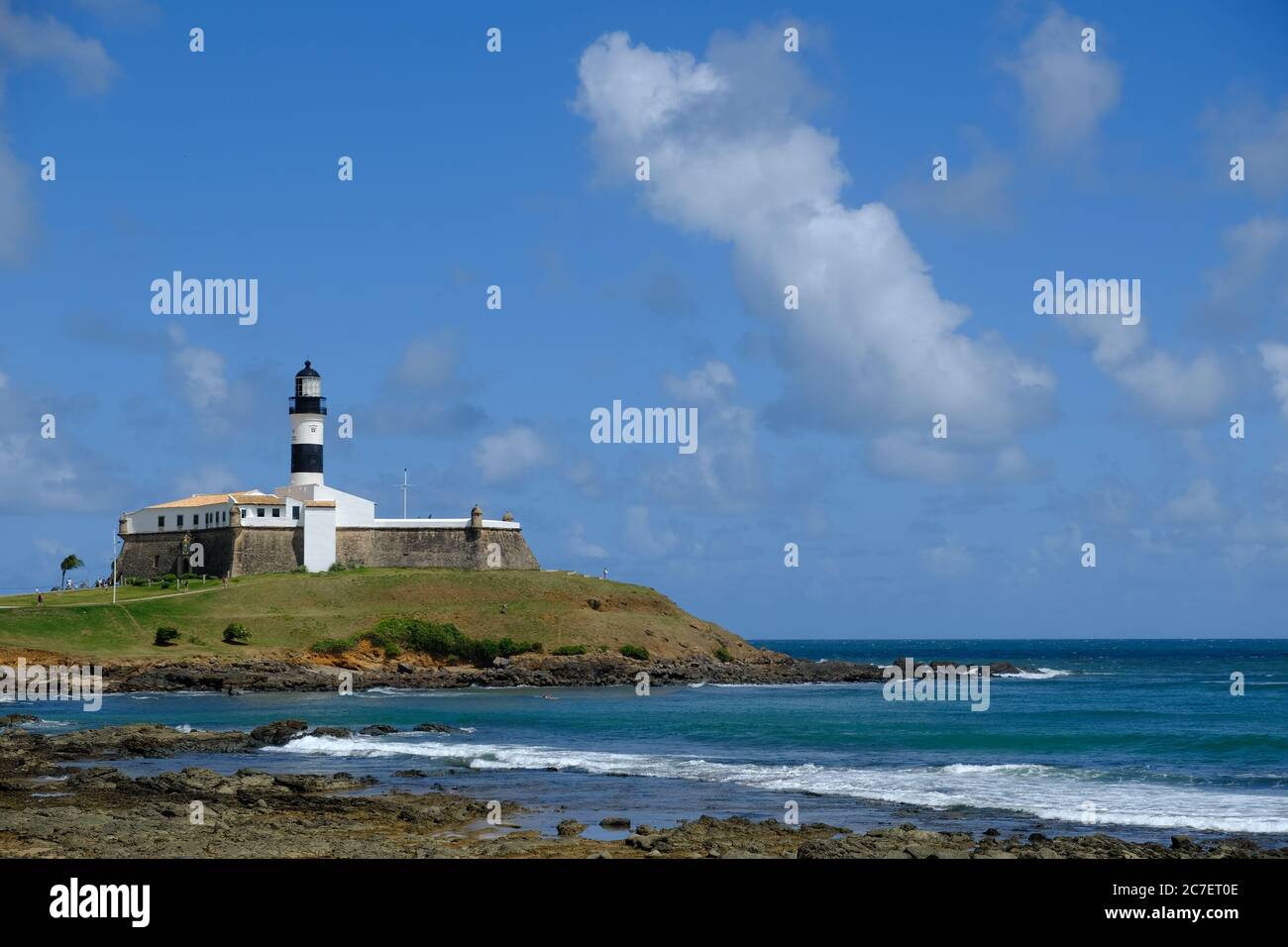 Salvador Bahia Brésil - vue sur la côte du phare de Barra Banque D'Images