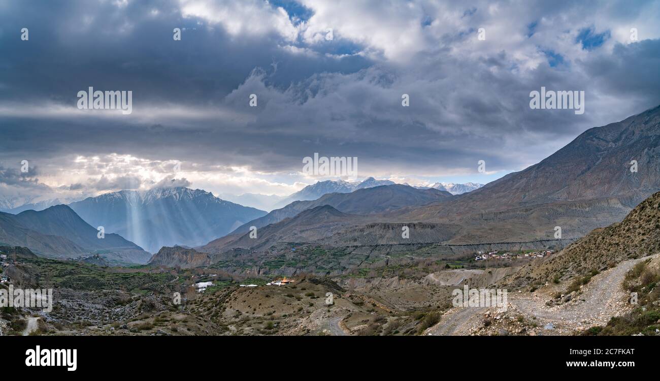 Vue de l'Himalaya de Muktinath, Népal Banque D'Images