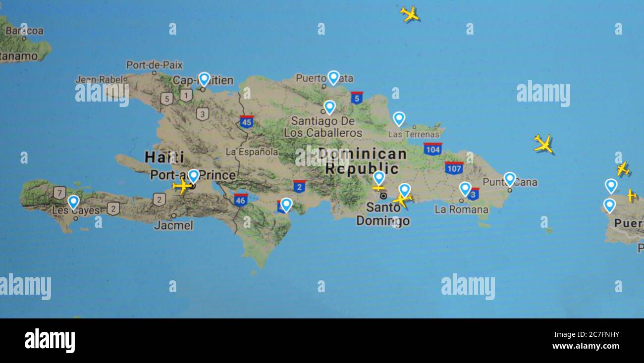 Trafic aérien sur Haïti et la République dominicaine (16 juillet 2020, UTC 21.46) sur Internet avec le site Flightracar 24, pendant la pandémie du coronavirus Banque D'Images