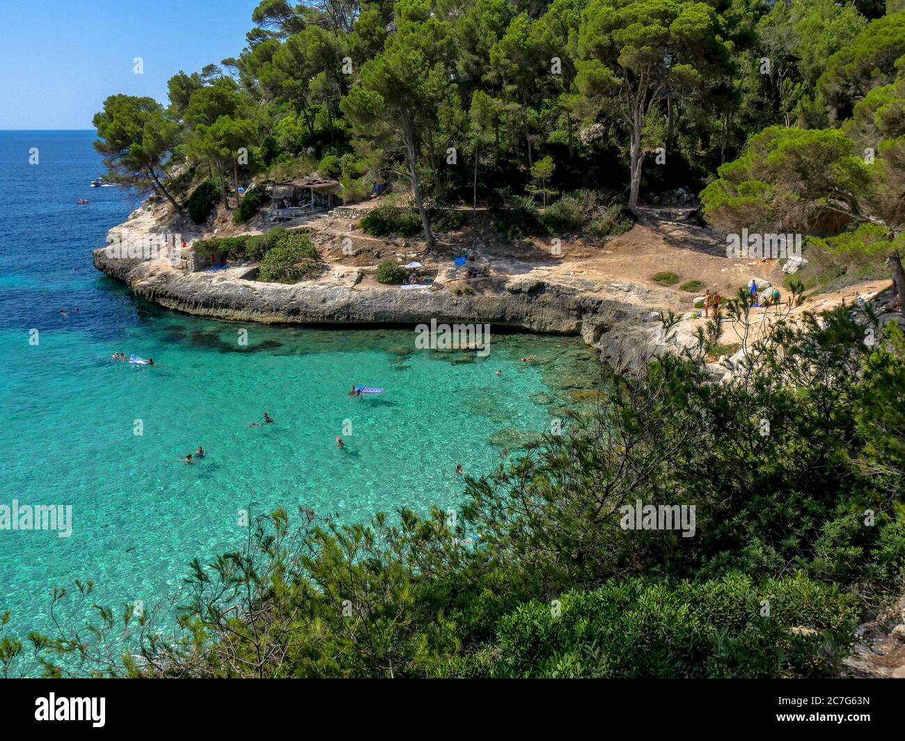 Plage dans le nord-ouest de l'île de Minorque (Iles Baléares) Banque D'Images