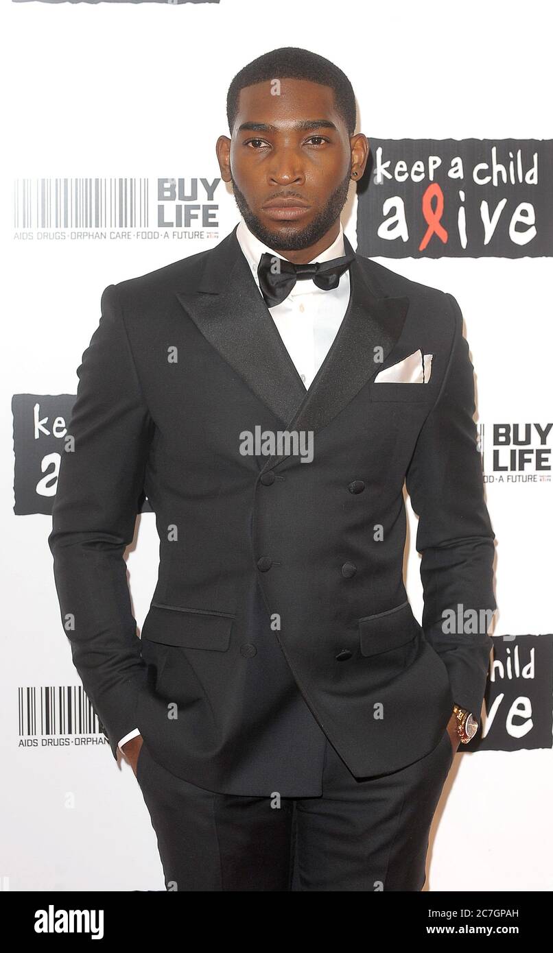 Tinée Tempah participe au Shept A Child Alive ball, à la Roundhouse, dans le nord de Londres. 15 juin 2011 © Paul Treadway Banque D'Images