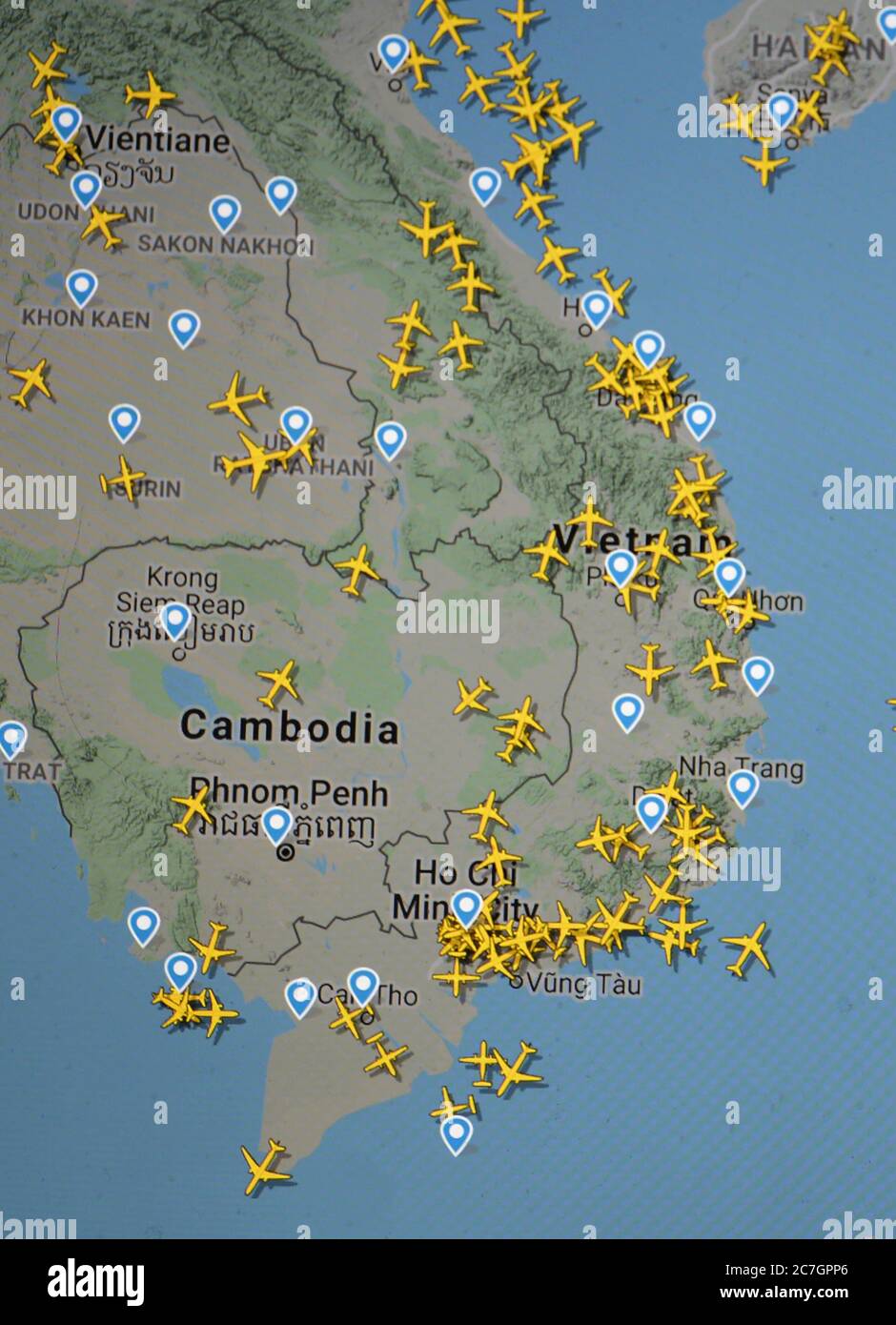 Trafic aérien au-dessus du Cambodge, Vietman, Laos (17 juillet 2020, UTC 09.11) sur Internet avec le site Flightracar 24, pendant la pandémie du coronavirus Banque D'Images
