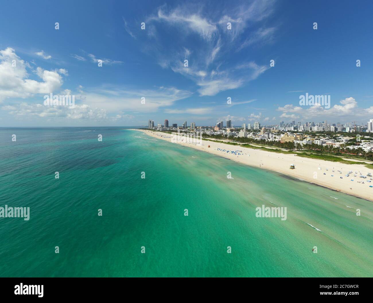Vue aérienne de Miami Beach sur l'océan de la ville Banque D'Images