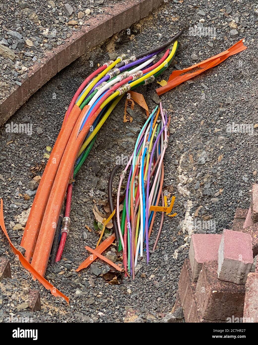 Image rapprochée du chantier avec câble à fibre optique Banque D'Images
