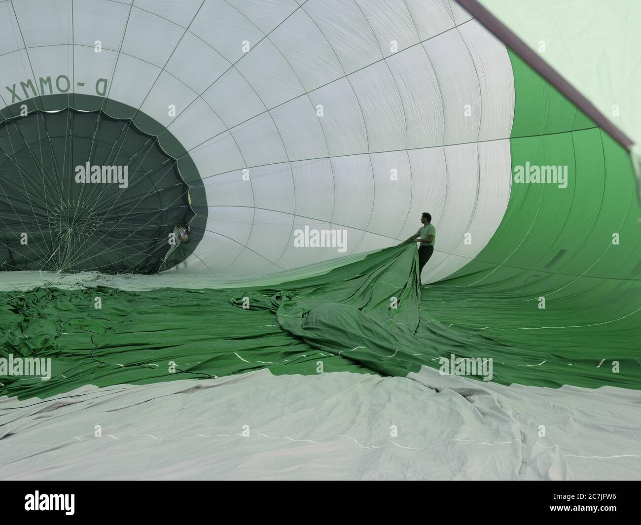 Démarrer ballon à air chaud bayernhimmel.de, Bavarian Forest, Bavière, Allemagne Banque D'Images