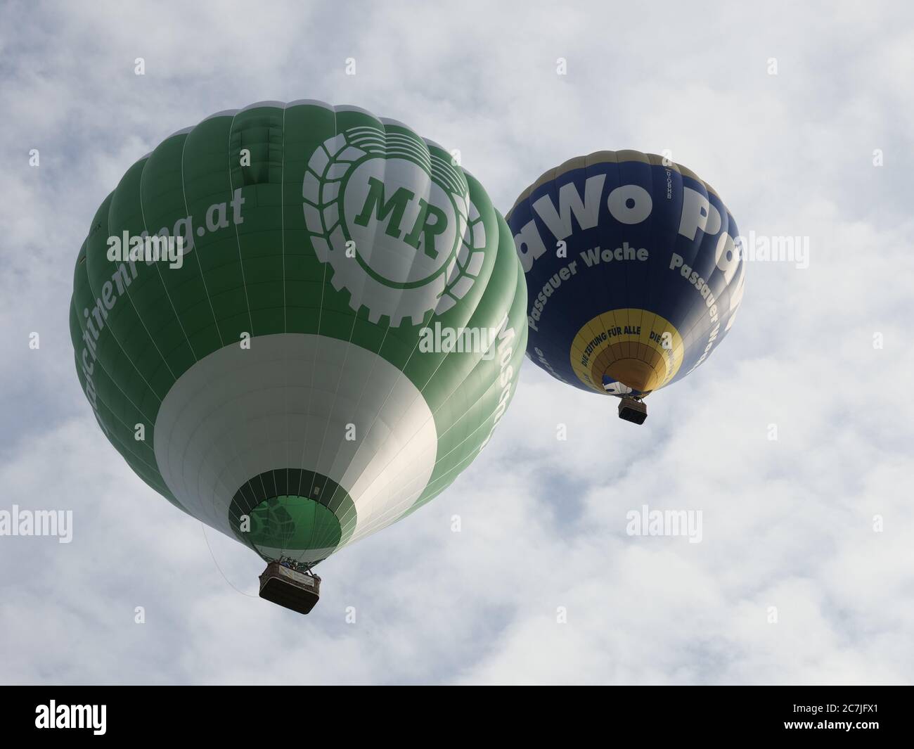Commencez ballons à air chaud bayernhimmel.de, Bavarian Forest, Bavière, Allemagne Banque D'Images