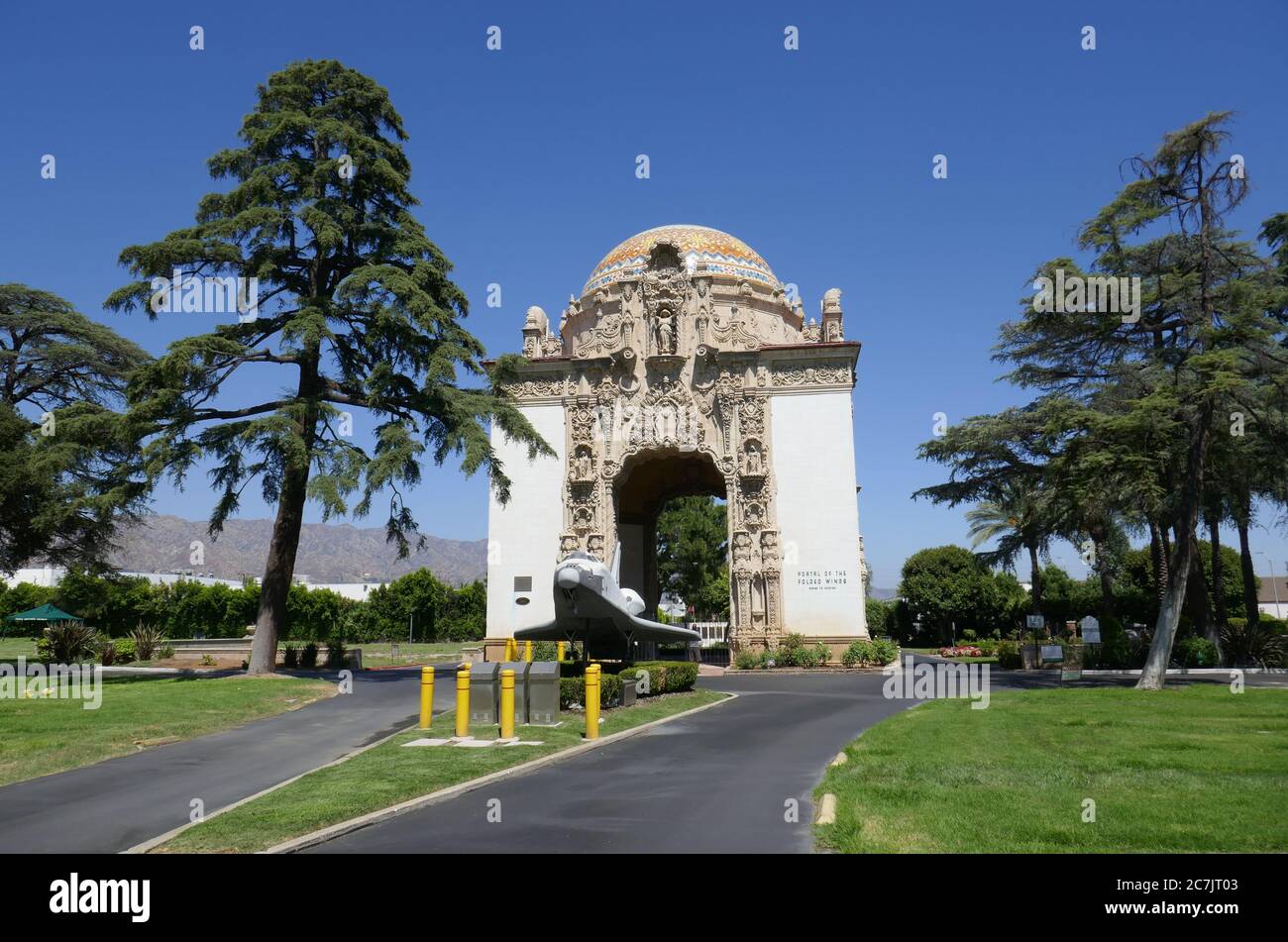 North Hollywood, Californie, États-Unis 17 juillet 2020 UNE vue générale de l'atmosphère du mémorial Amelia Earhart au Portail du sanctuaire des ailes pliées à l'aviation le 17 juillet 2020 au parc Valhalla Memorial Park à North Hollywood, Californie, États-Unis. Photo par Barry King/Alay stock photo Banque D'Images