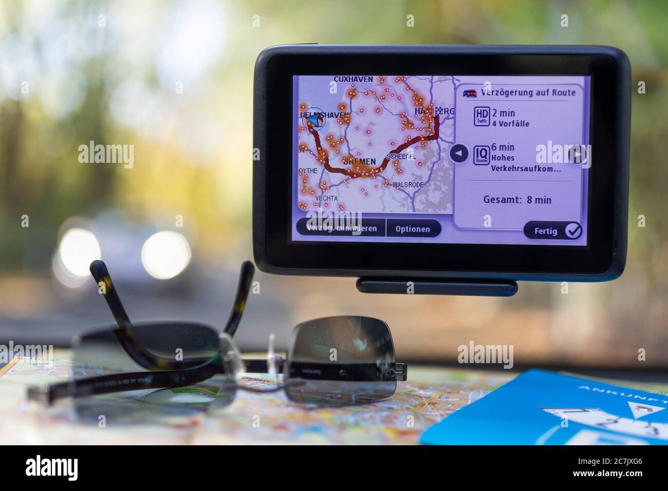 Appareil de navigation mobile dans la voiture, affichage, aperçu de l'itinéraire, adresse de destination, Banque D'Images