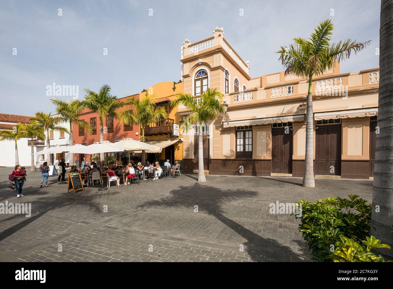 Bar Central à Plaza de los Remedios, Buenavista del Norte, Tenerife, Iles Canaries, Espagne Banque D'Images