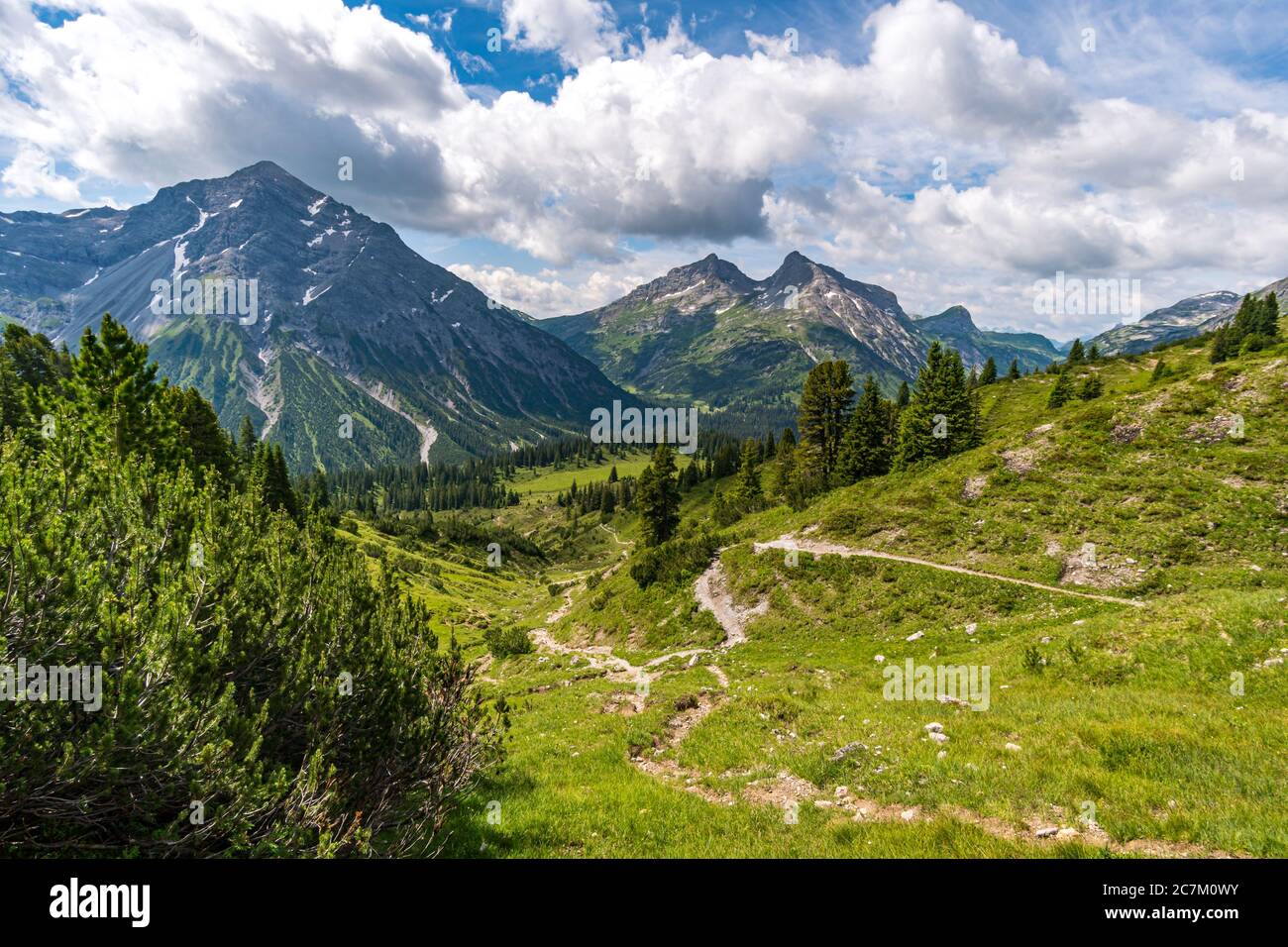 Randonnée fantastique dans les montagnes de Lechquellen dans le Vorarlberg Autriche près de Lech, Warth, Bludenz Banque D'Images