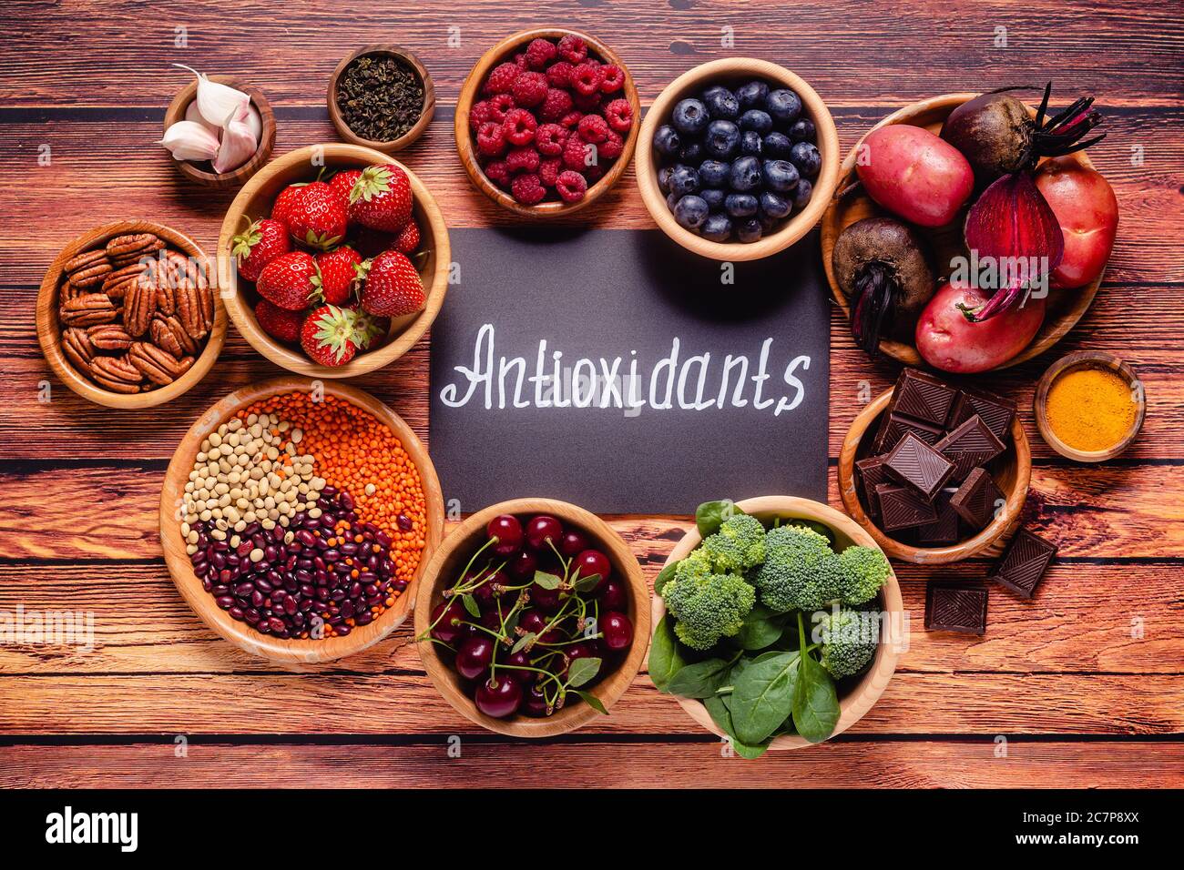 Aliments sains riches en antioxydants, vue du dessus. Banque D'Images