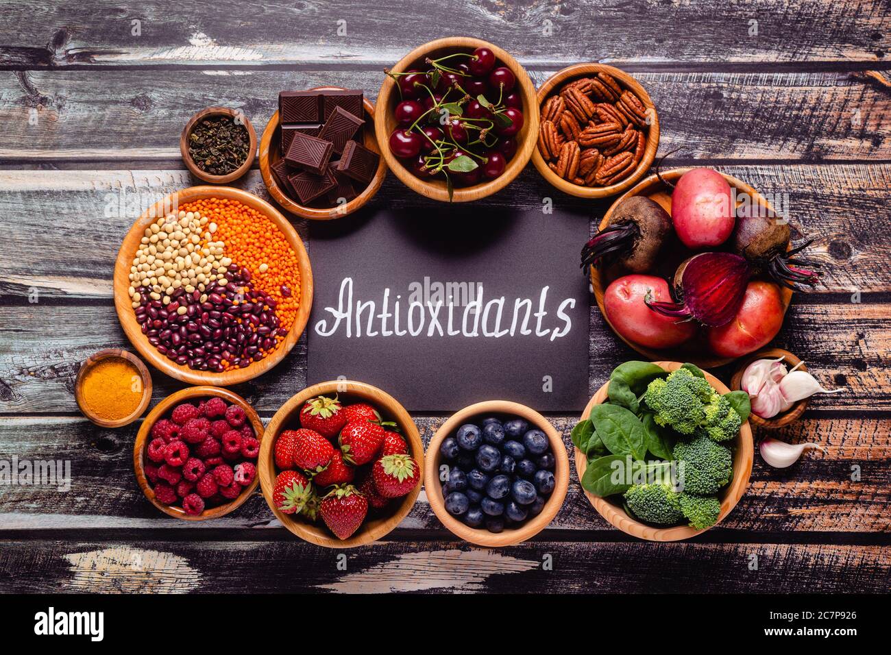Aliments sains riches en antioxydants, vue du dessus. Banque D'Images