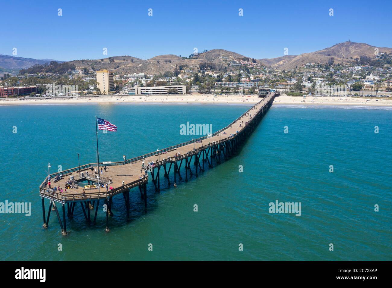 Vue aérienne de la longue jetée de Ventura, Californie Banque D'Images