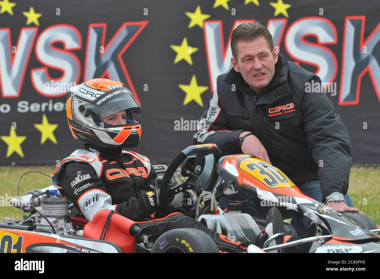 Jos & Max Verstappen, pendant la carrière de karting junior international de Max. Banque D'Images