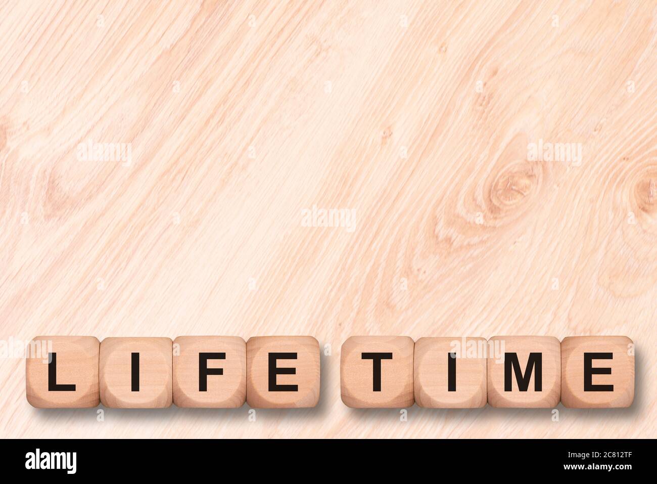 durée de vie écrite sur des cubes en bois Banque D'Images
