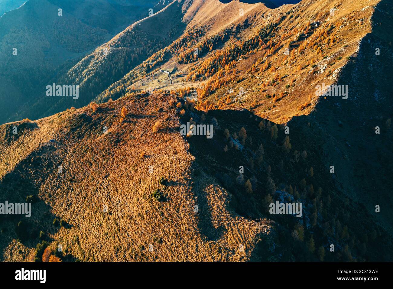 Sondrio - Valtellina (IT) - vue automnale d'Alpe Colina Banque D'Images