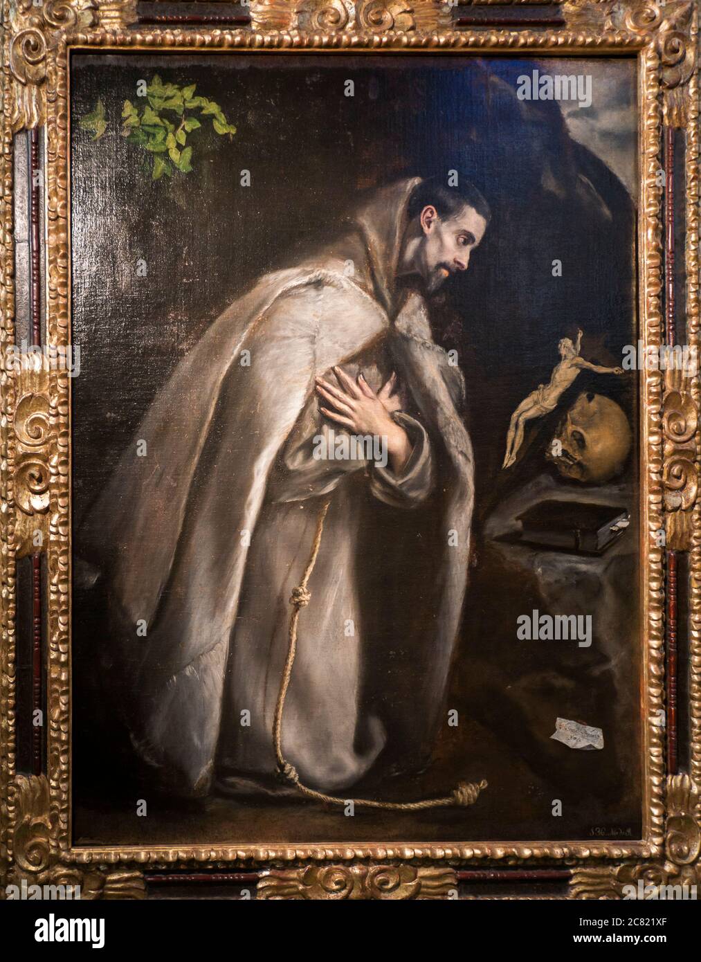 San Francisco de Asís meditando de rodillas (El Greco). Museo Diocesano de Arte Sacro. Catedral de María Inmaculada (Catedral Nueva). Vitoria. Álava. Banque D'Images
