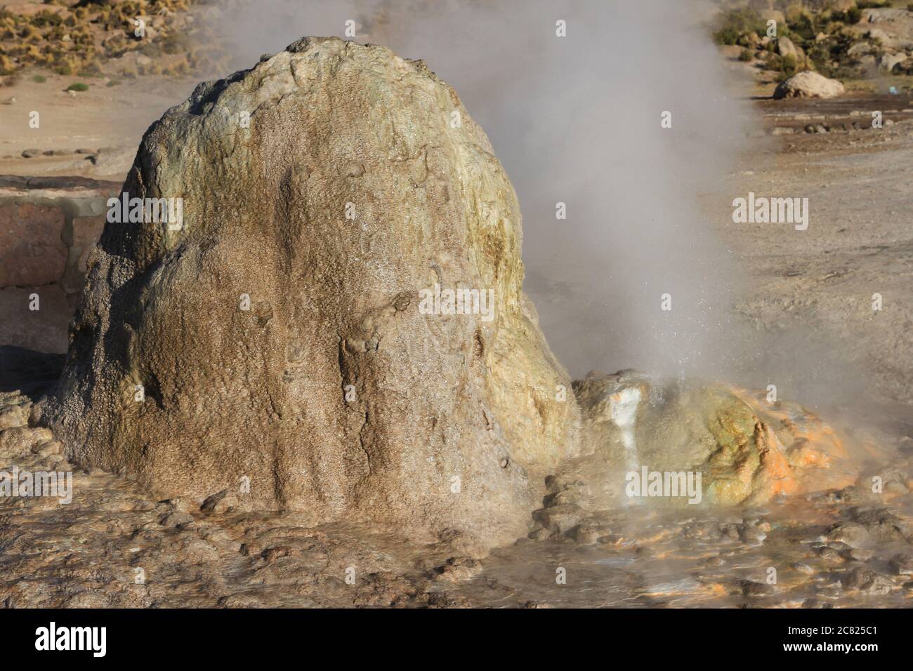 Paysages de champ de geyser El Tatio, Atacama, Chili Banque D'Images