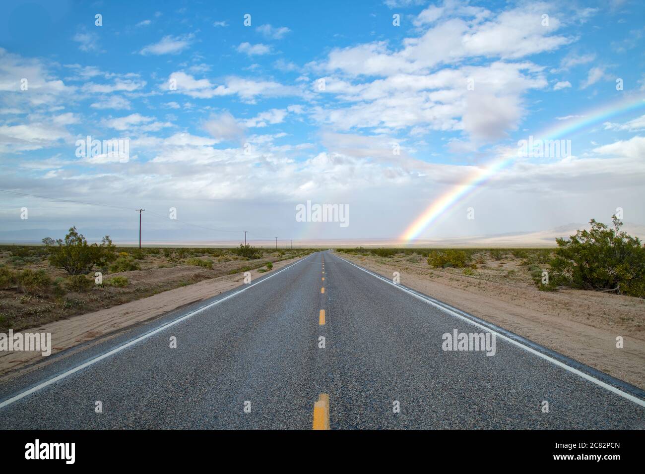 États-Unis, Californie, désert de Mojave, route 66, Amboy, autoroute arc-en-ciel Banque D'Images