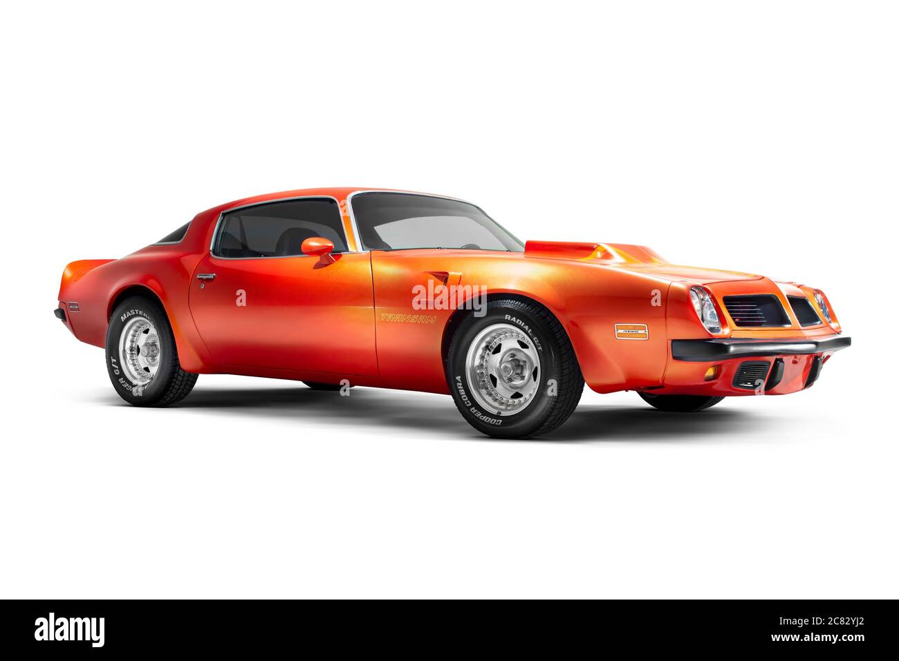 Izmir, Turquie - 11 juillet 2020 : vue latérale d'un Trans Am firebird 1974 de marque Pontiac dans un studio tourné. Banque D'Images