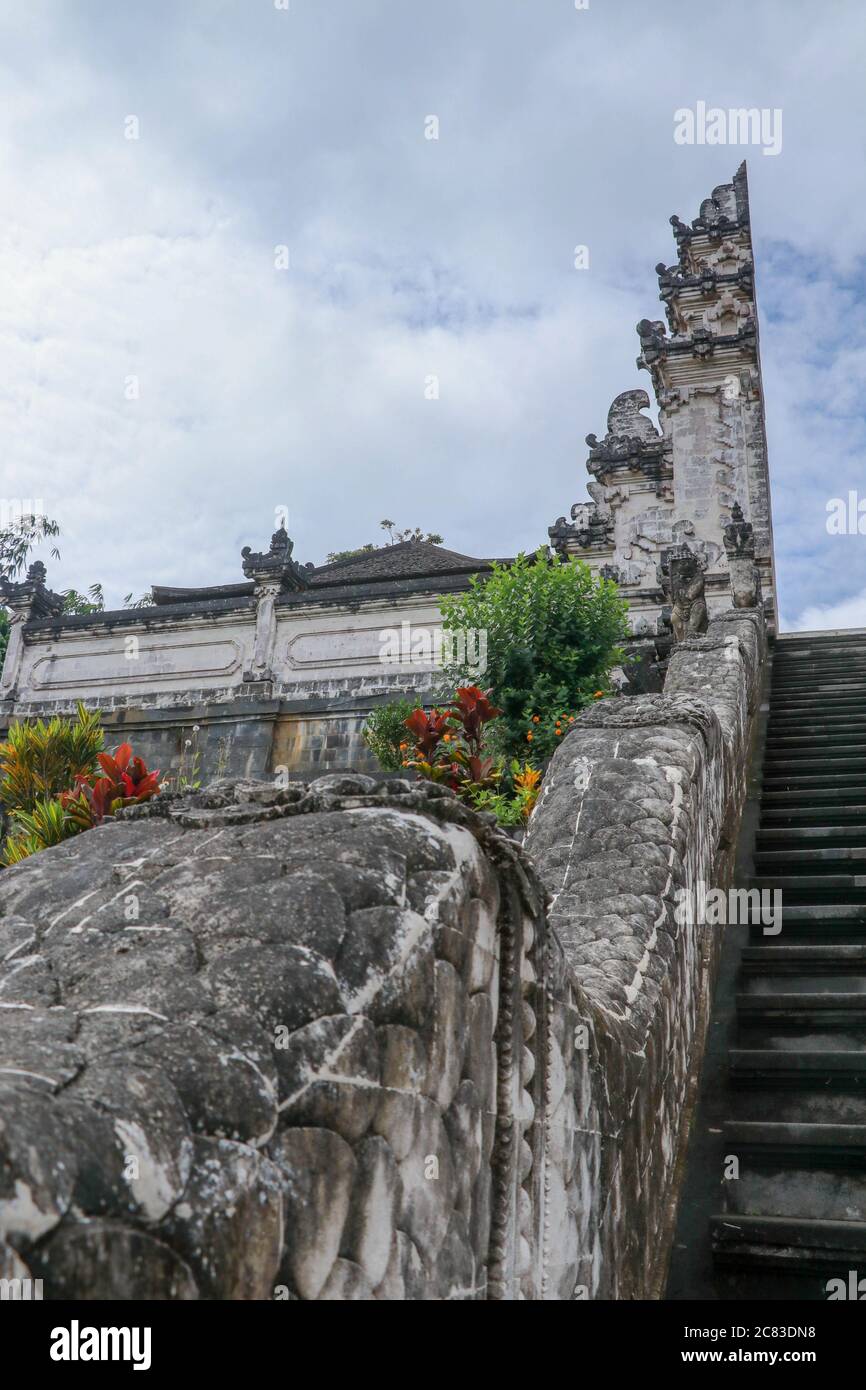 Sawang Telaga Temple de Lempuyang Penataran - Bali - Indonésie Banque D'Images