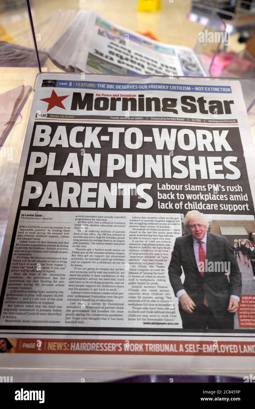 Morning Star première page titre du journal "Back-to-Work Plan punit les parents" le 20 juillet 2020 Londres Angleterre Royaume-Uni Banque D'Images