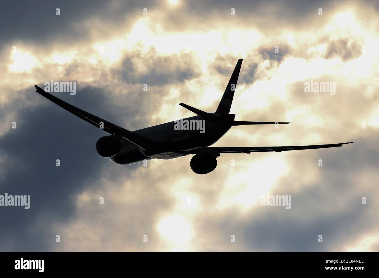 Un Boeing 777-36N(ER) de British Airways part de Londres Heathrow Banque D'Images