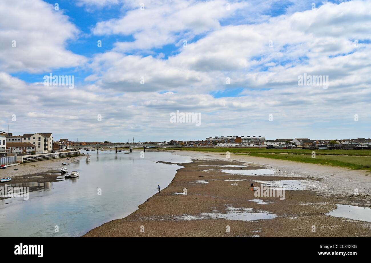La rivière Adur à Shoreham-by-Sea près de Brighton, Royaume-Uni Banque D'Images
