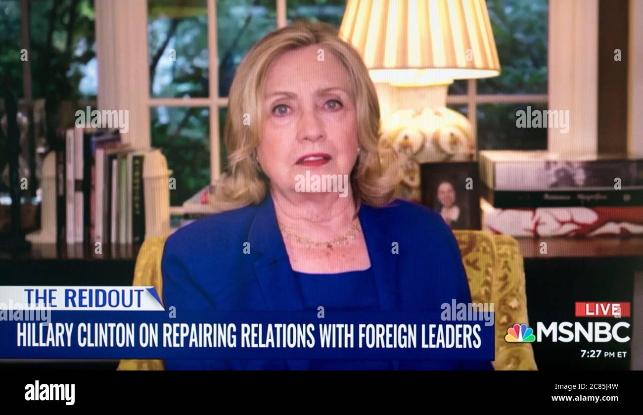 New York, New York, États-Unis. 20 juillet 2020. Une capture d'écran d'HILLARY CLINTON interviewé par JOY REID sur la première de MSNBC 'The ReidOut. Crédit : Brian Cahn/ZUMA Wire/Alay Live News Banque D'Images New York, New York, États-Unis. 20 juillet 2020. Une capture d'écran d'HILLARY CLINTON interviewé par JOY REID sur la première de MSNBC 'The ReidOut. Crédit : Brian Cahn/ZUMA Wire/Alay Live News Banque D'Images