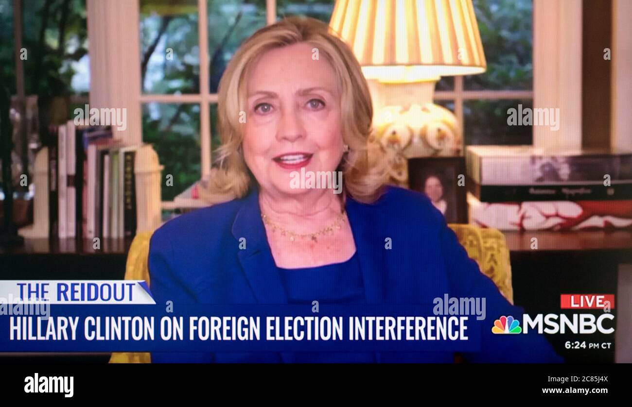 New York, New York, États-Unis. 20 juillet 2020. Une capture d'écran d'HILLARY CLINTON interviewé par JOY REID sur la première de MSNBC 'The ReidOut. Crédit : Brian Cahn/ZUMA Wire/Alay Live News Banque D'Images New York, New York, États-Unis. 20 juillet 2020. Une capture d'écran d'HILLARY CLINTON interviewé par JOY REID sur la première de MSNBC 'The ReidOut. Crédit : Brian Cahn/ZUMA Wire/Alay Live News Banque D'Images