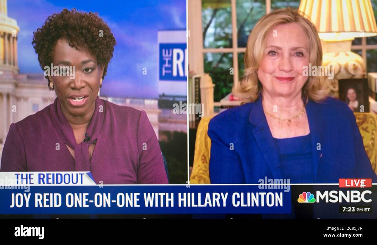 New York, New York, États-Unis. 20 juillet 2020. Une capture d'écran d'HILLARY CLINTON interviewé par JOY REID sur la première de MSNBC 'The ReidOut. Crédit : Brian Cahn/ZUMA Wire/Alay Live News Banque D'Images New York, New York, États-Unis. 20 juillet 2020. Une capture d'écran d'HILLARY CLINTON interviewé par JOY REID sur la première de MSNBC 'The ReidOut. Crédit : Brian Cahn/ZUMA Wire/Alay Live News Banque D'Images