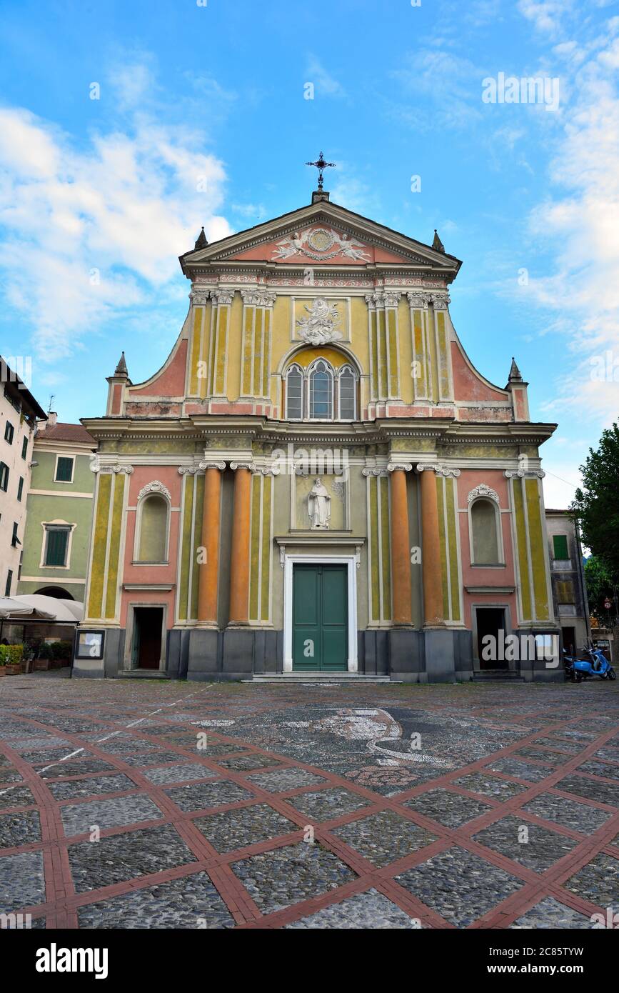 église de sant'antonio abate XVe siècle Dolceacqua Italie Banque D'Images