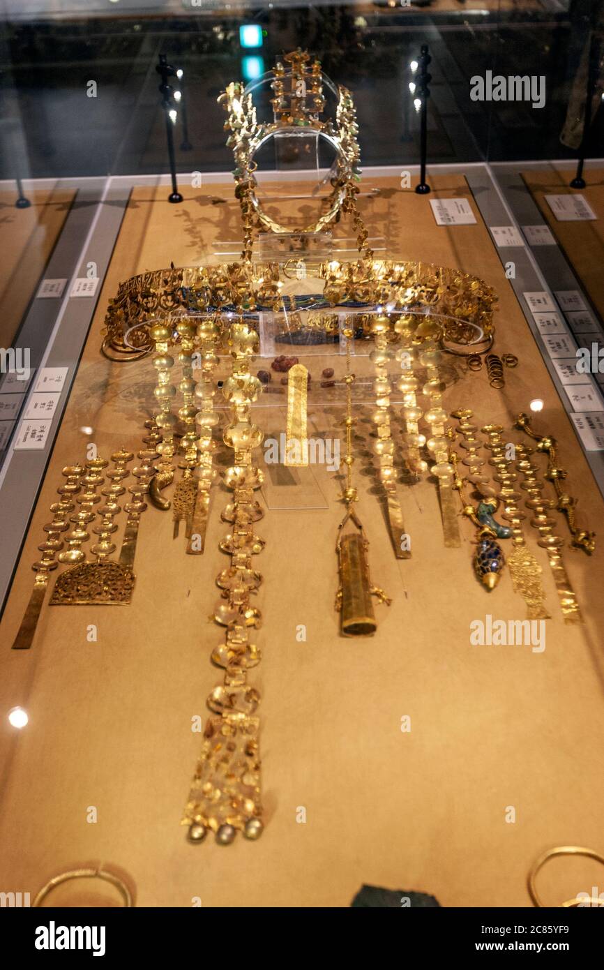 La couronne d'or du tombeau de Silla Cheonmachong, Musée national de Gyeongju, province de Gyeongsang du Nord, Corée du Sud Banque D'Images