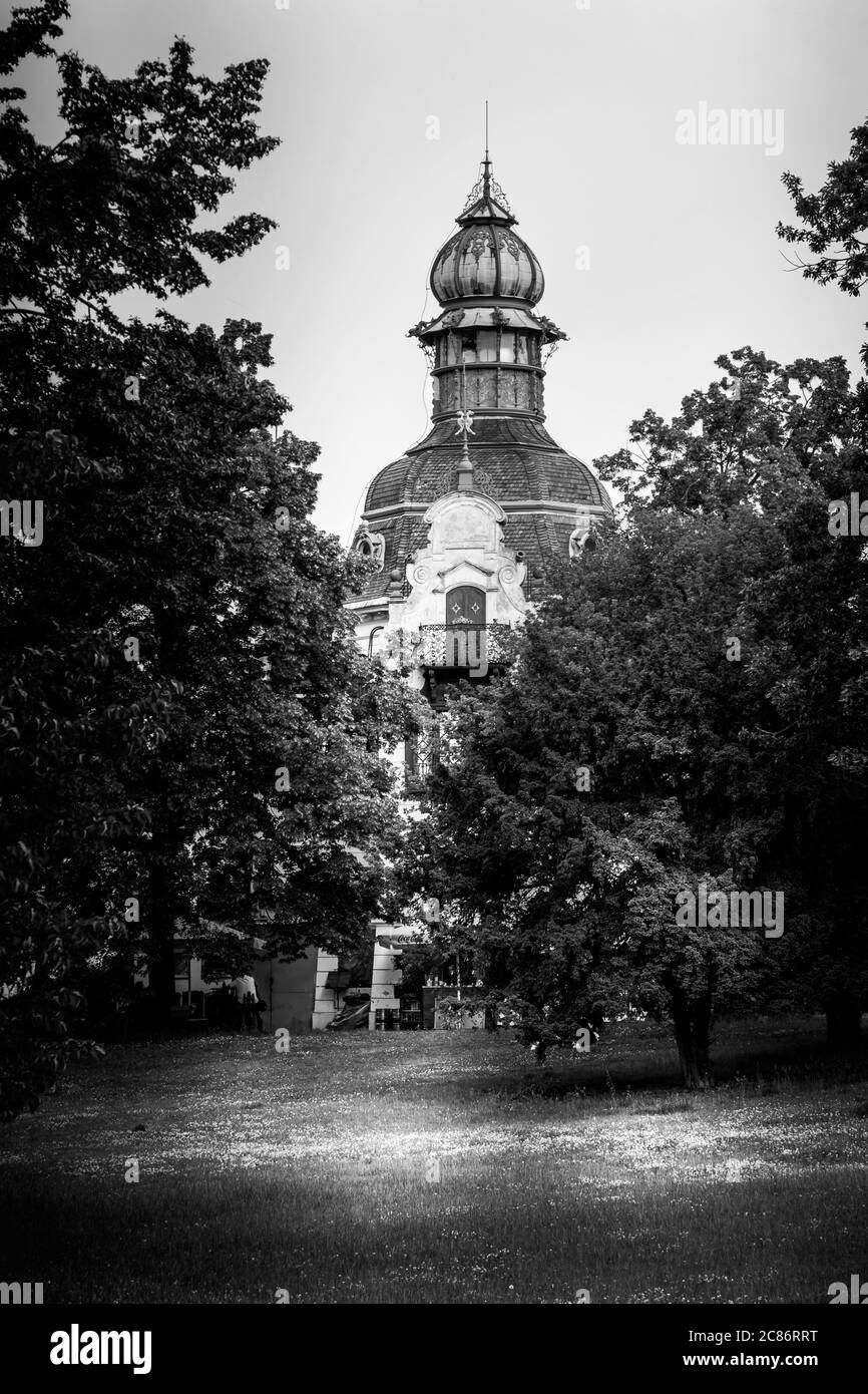 Noir et blanc coin pittoresque de la vieille Prague, parc de Letna, République tchèque Banque D'Images