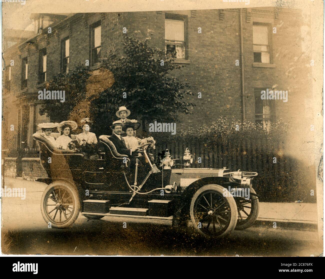 Voiture d'époque, peut-être Keighley, peut-être un Brown, Angleterre. 1905 Banque D'Images