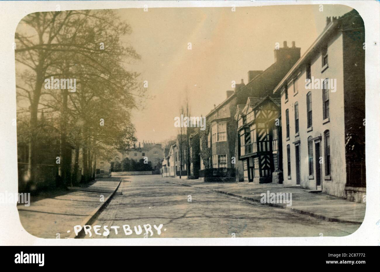 The Village, Prestbury, Macclesfield, Cheshire, Angleterre. Banque D'Images