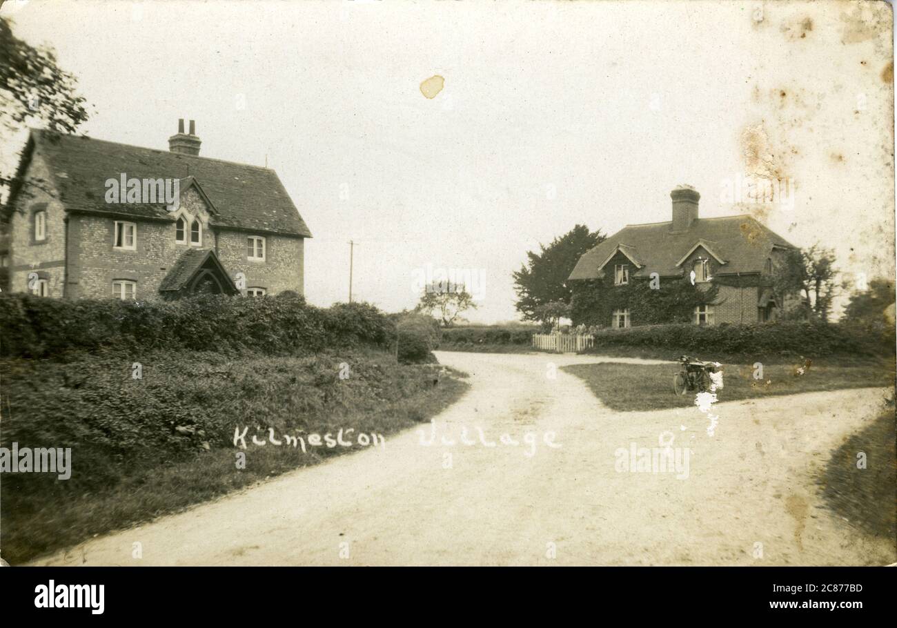 The Village, Kilmeston, Winchester, New Alresford, Hampshire, Angleterre. Banque D'Images