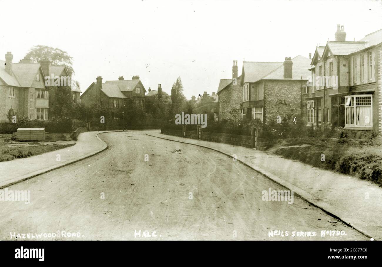 Hazelwood Road, Hale, Altrincham, Cheshire, Angleterre. Banque D'Images
