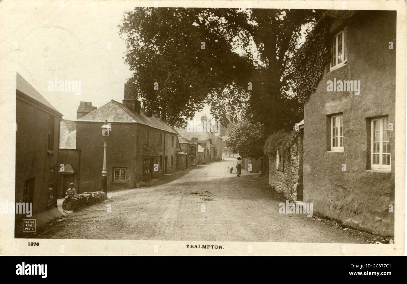 The Village, Yealmpton, Plymouth, Devon, Angleterre. Banque D'Images
