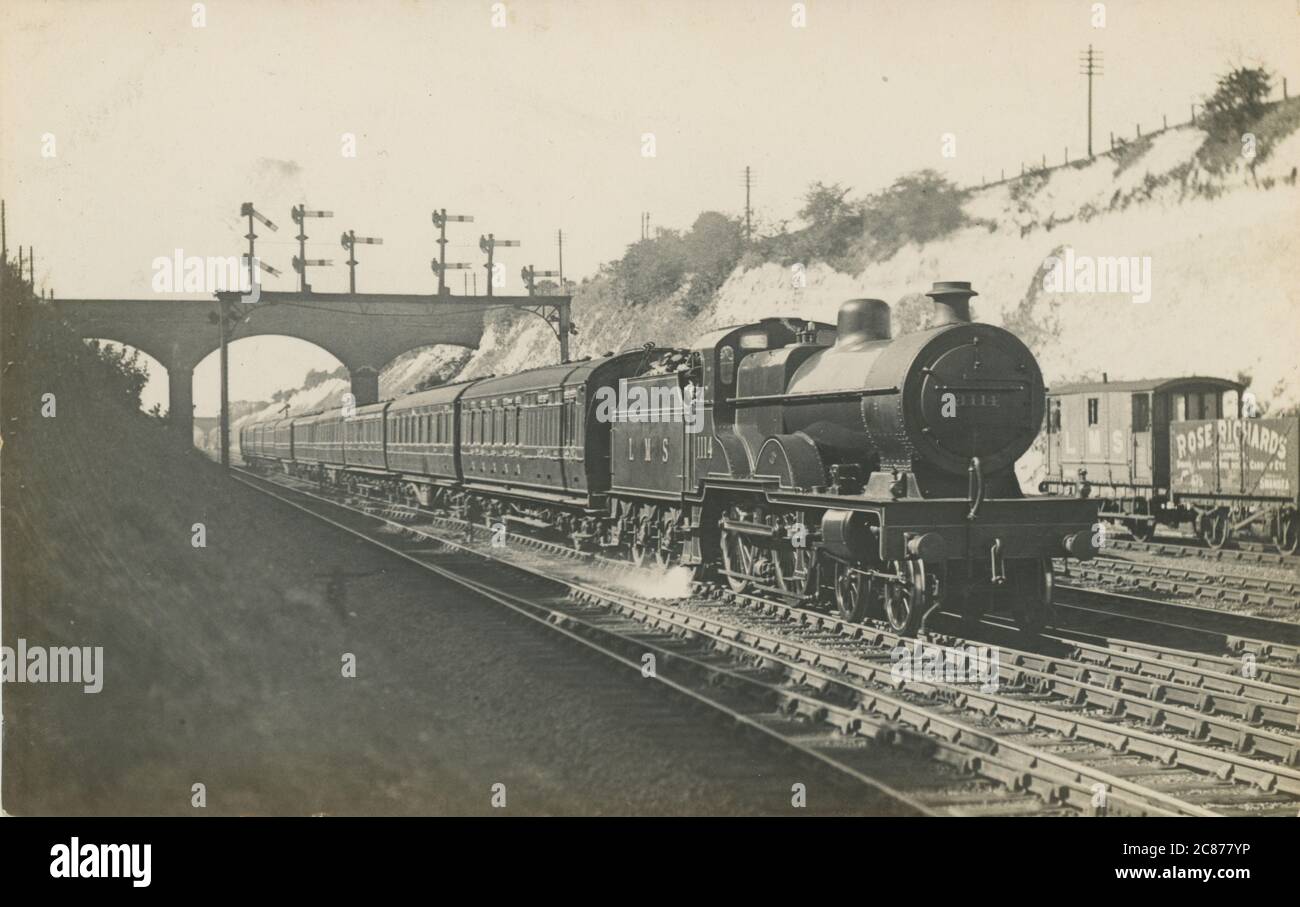 LMS 4-4-0 locomotive composée 1114 (montrant les Rose Richards de Swansea wagon), Grande-Bretagne. Banque D'Images