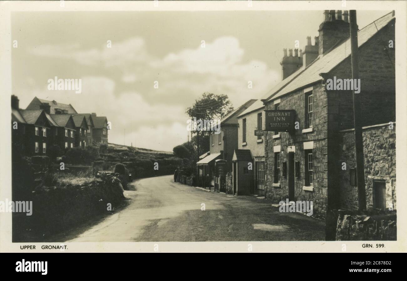 Llansa Raod - (avec Gronant Inn & Fish & Chip Shop), Upper Gronant, Prestatyn, Flitshire, Angleterre. Banque D'Images