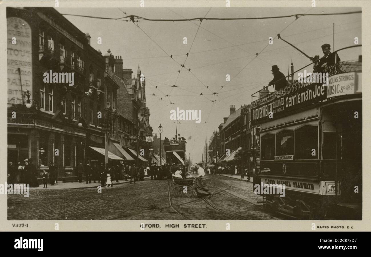 High Street, Ilford, Redbridge, Londres, Angleterre. Banque D'Images