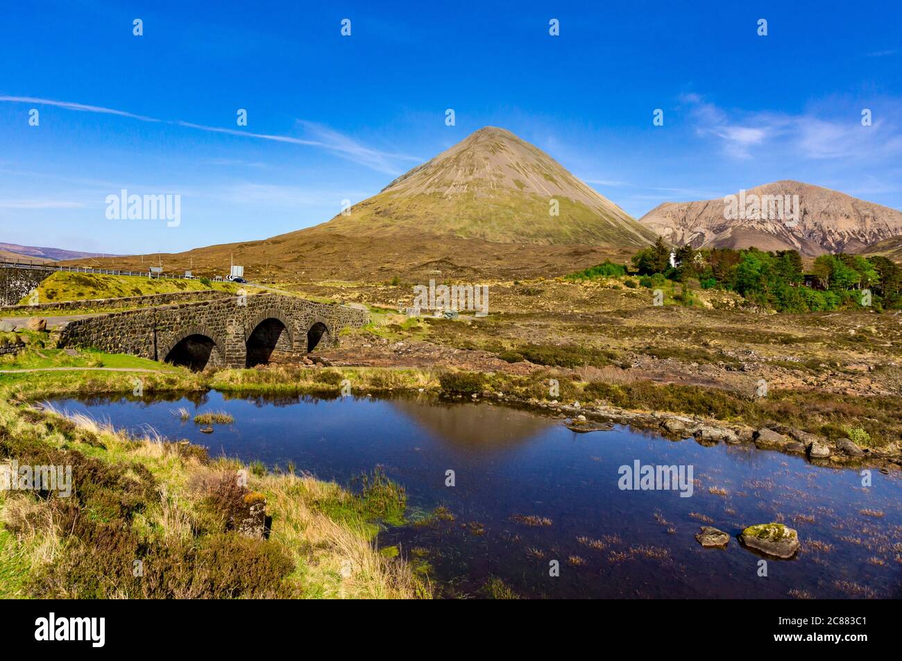 L'ancien pont routier de Glen Sligachan sur l'île de Skye Scotland Royaume-Uni Banque D'Images