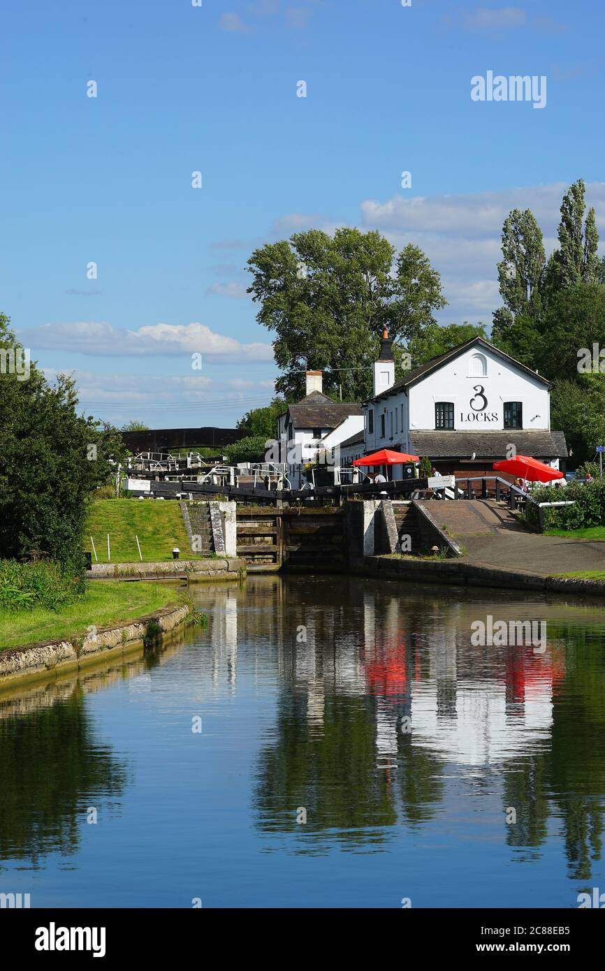 Les trois écluses sur le canal de Grand Union près de Stoke Hammond Banque D'Images