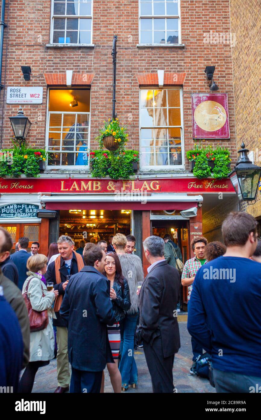 Pub Lamb and Flag, Londres, Royaume-Uni Banque D'Images